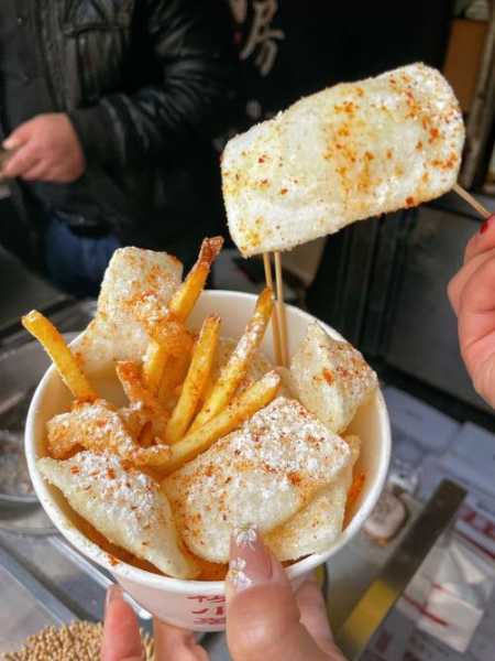 炸年糕是哪里的特色美食：探寻美味的故乡